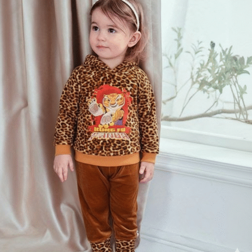 1 بيجامة تايجر